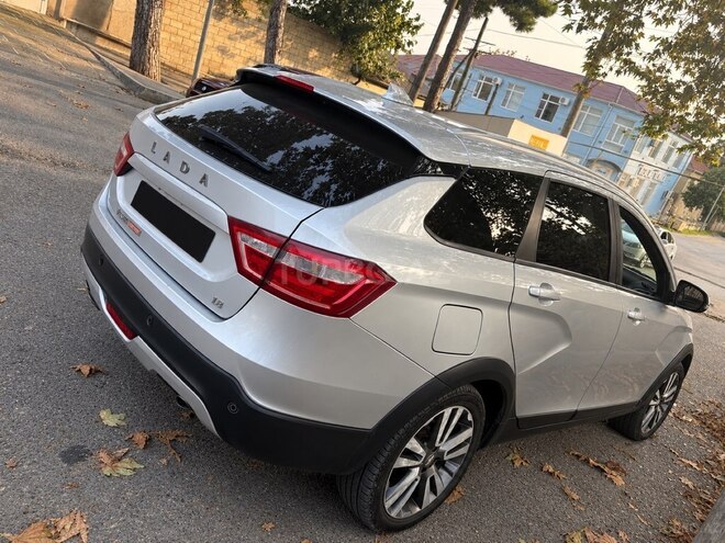 LADA (VAZ)  2018, 130,000 km - 1.8 l - Şamaxı