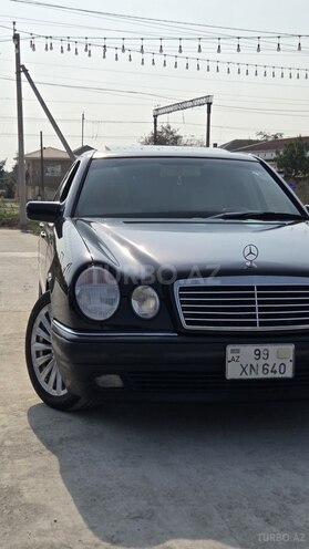 Mercedes E 320 1998, 332,233 km - 3.2 l - Hacıqabul