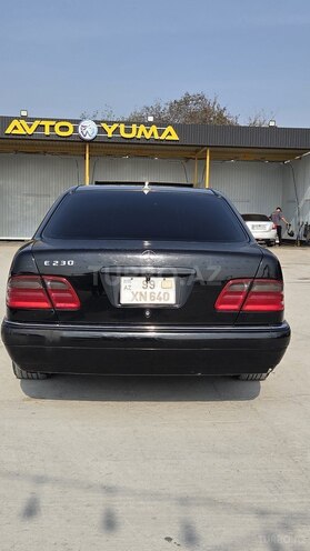 Mercedes E 320 1998, 332,233 km - 3.2 l - Hacıqabul