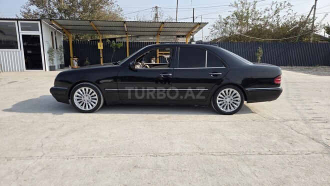 Mercedes E 320 1998, 332,233 km - 3.2 l - Hacıqabul