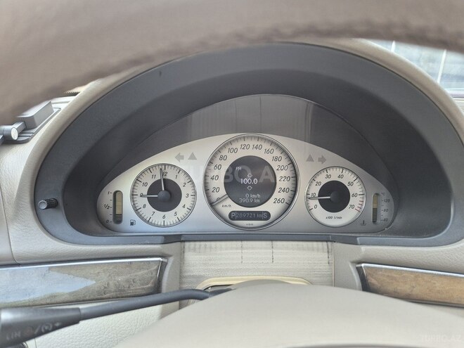 Mercedes E 320 2002, 289,721 km - 3.2 l - Bakı