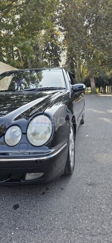 Mercedes E 240 2000, 810,353 km - 2.6 l - Mingəçevir