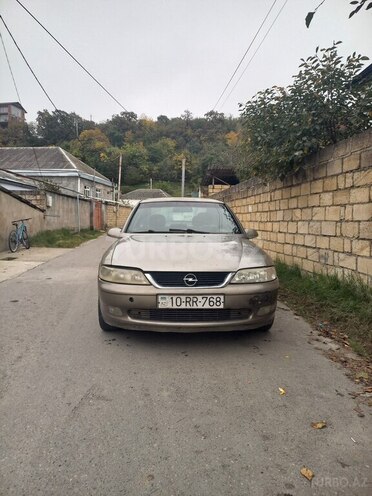 Opel Vectra 1996, 338,884 km - 2.0 l - Xaçmaz