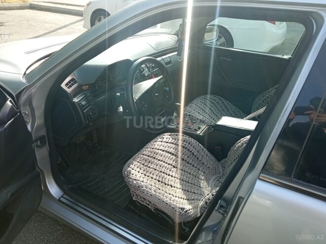 Mercedes E 220 2001, 374,000 km - 2.2 l - Bakı