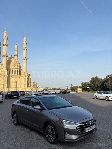 Hyundai Elantra 2019, 130,000 km - 2.0 л - Bakı