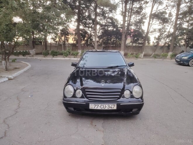 Mercedes E 270 2000, 428,646 km - 2.7 л - Sumqayıt