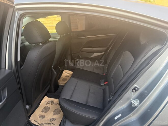 Hyundai Elantra 2017, 85,000 km - 2.0 l - Bakı