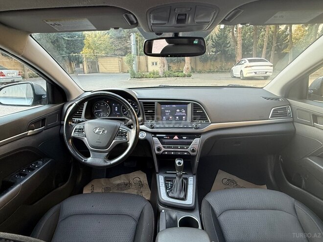 Hyundai Elantra 2017, 85,000 km - 2.0 l - Bakı