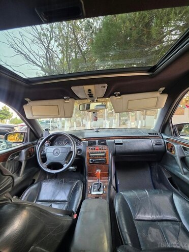 Mercedes E 320 1995, 393,000 km - 3.2 л - Bakı
