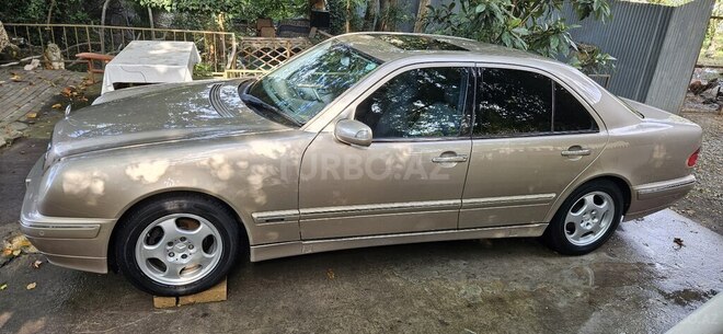 Mercedes E 240 2001, 219,144 km - 2.4 l - Şəmkir