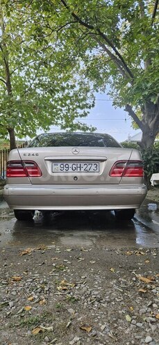 Mercedes E 240 2001, 219,144 km - 2.4 l - Şəmkir