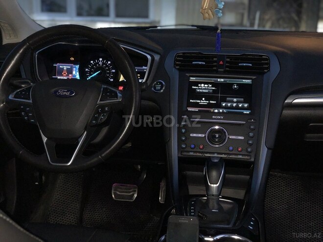 Ford Fusion (North America) 2016, 170,000 km - 2.0 л - Bakı