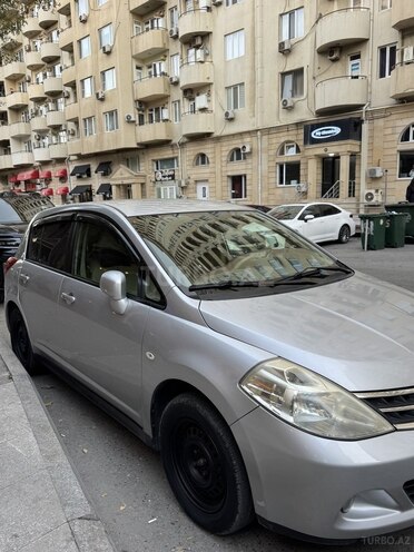 Nissan Tiida 2011, 140,235 km - 1.5 l - Bakı