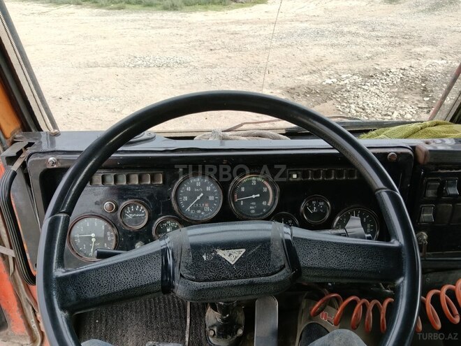 KamAz 5511 1991, 400,000 km - 11.0 l - İmişli