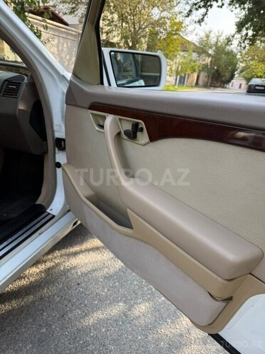 Mercedes C 230 1997, 285,550 km - 2.3 л - Bakı