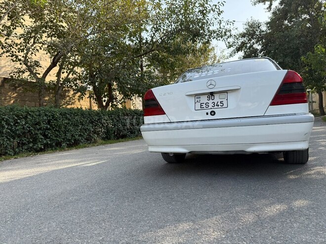 Mercedes C 230 1997, 285,550 km - 2.3 л - Bakı