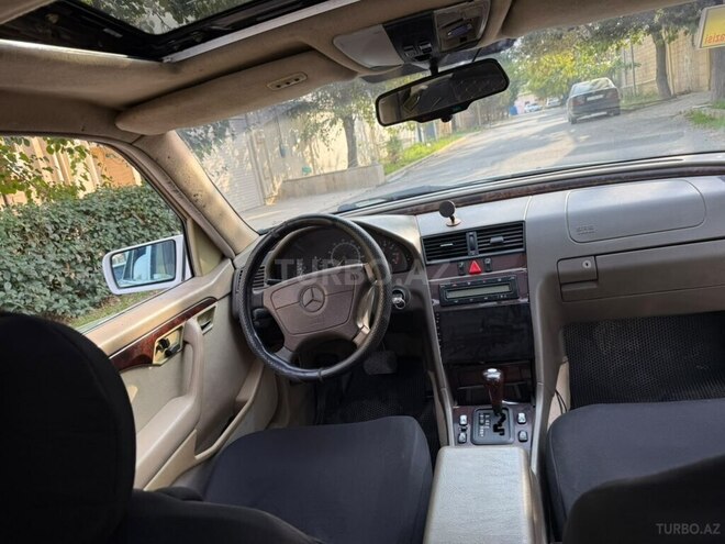 Mercedes C 230 1997, 285,550 km - 2.3 л - Bakı