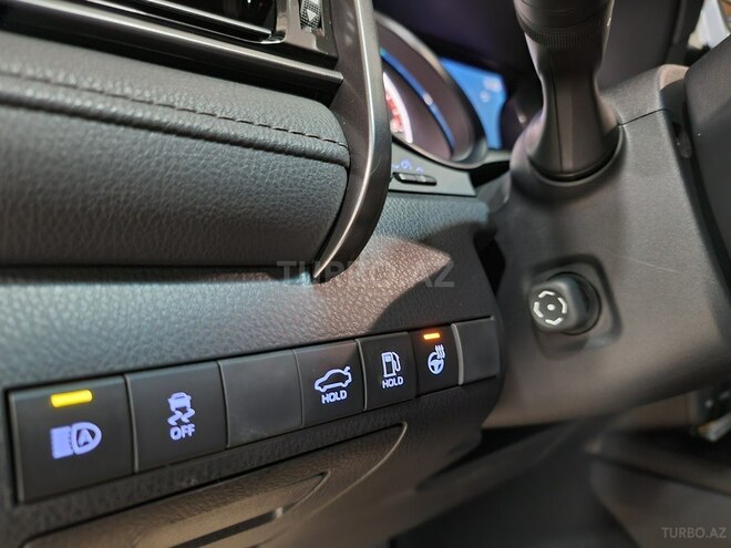 Toyota Camry 2021, 82,400 km - 2.5 l - Bakı