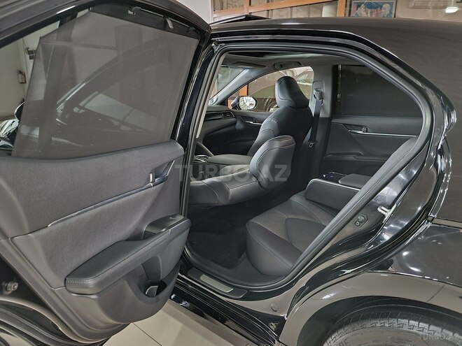 Toyota Camry 2021, 82,400 km - 2.5 l - Bakı