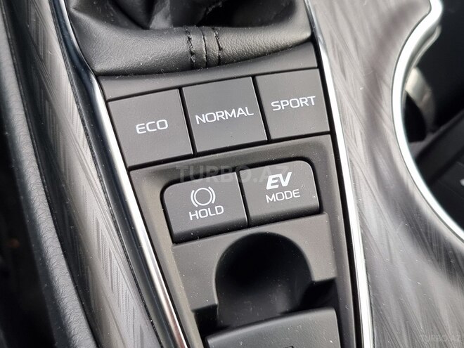 Toyota Camry 2021, 82,400 km - 2.5 l - Bakı