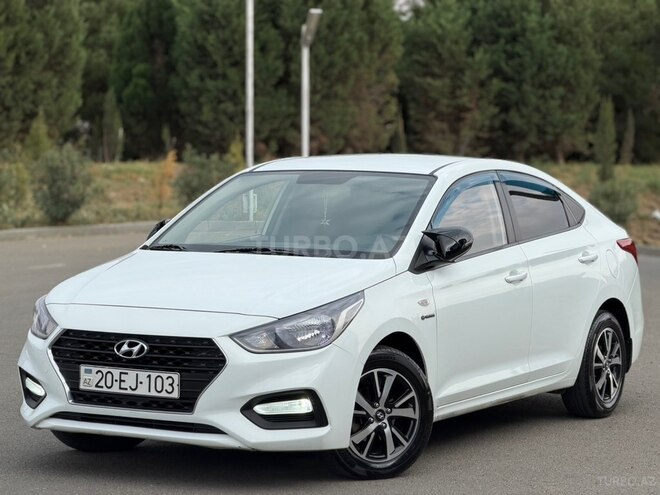 Hyundai Solaris 2017, 296,000 km - 1.6 l - Gəncə