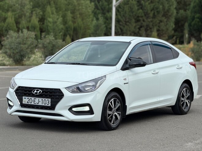 Hyundai Solaris 2017, 296,000 km - 1.6 l - Gəncə