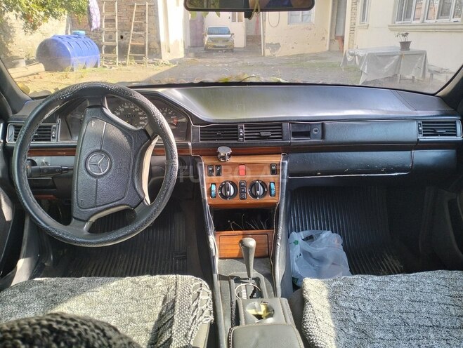 Mercedes 200 E 1995, 555,000 km - 2.0 l - Gəncə
