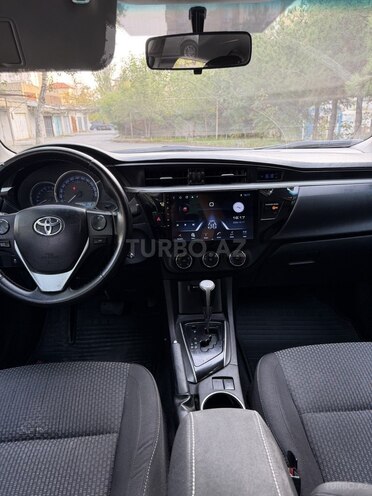 Toyota Corolla 2013, 181,200 km - 1.6 l - Bakı
