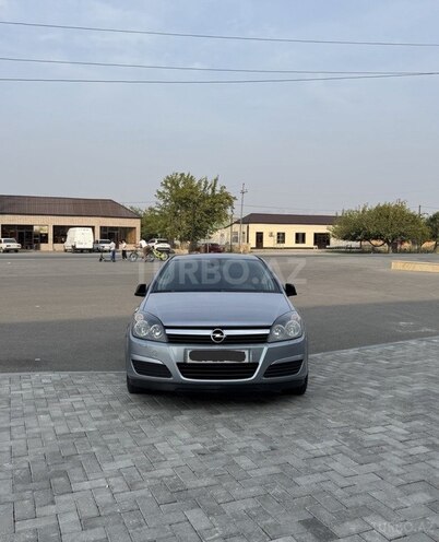 Opel Astra 2005, 225,000 km - 1.4 l - Göyçay
