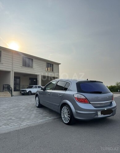 Opel Astra 2005, 225,000 km - 1.4 l - Göyçay