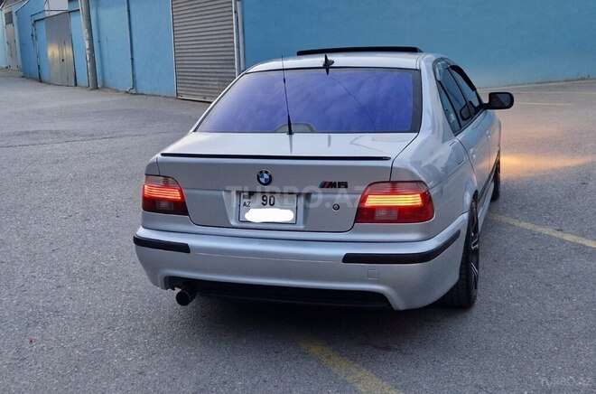 BMW 525 2001, 325,000 km - 2.5 l - Sumqayıt