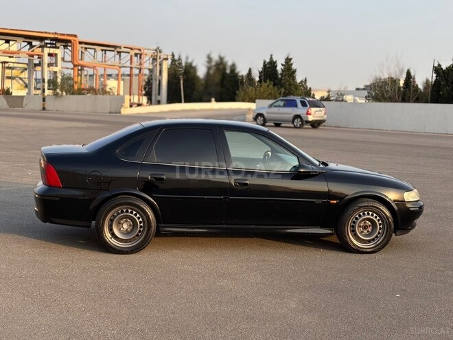 Opel Vectra 1999, 391,000 km - 1.6 l - Bakı