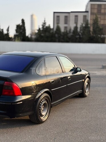 Opel Vectra 1999, 391,000 km - 1.6 l - Bakı