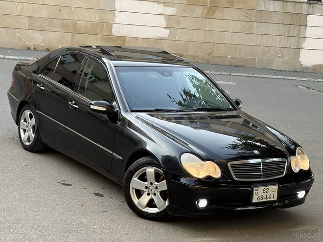 Mercedes C 240 2005, 245,000 km - 2.6 l - Bakı