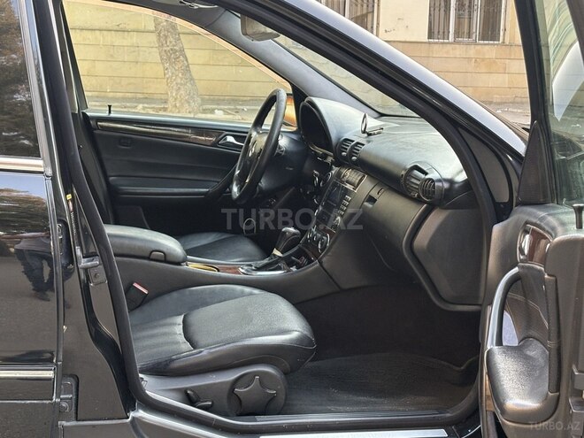 Mercedes C 240 2005, 245,000 km - 2.6 l - Bakı
