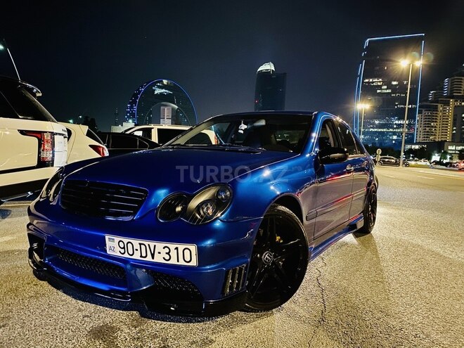 Mercedes C 320 2000, 210,000 km - 3.2 l - Bakı