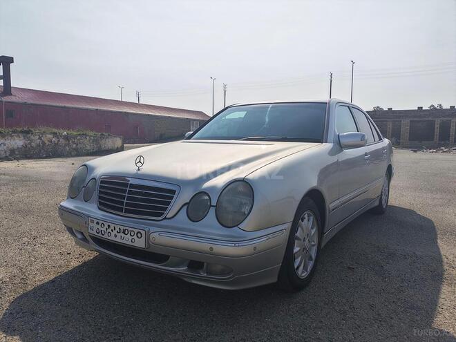 Mercedes E 220 2000, 525,000 km - 2.2 l - Xırdalan