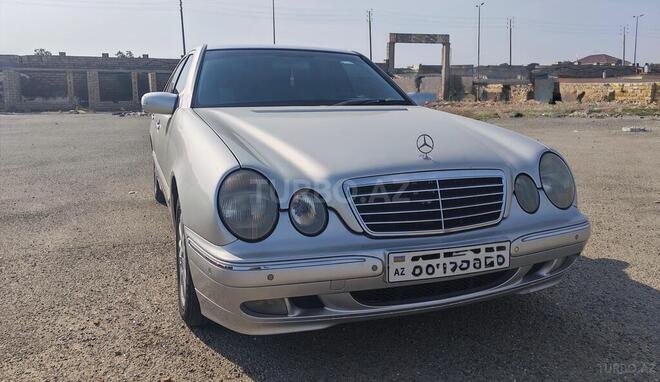Mercedes E 220 2000, 525,000 km - 2.2 l - Xırdalan