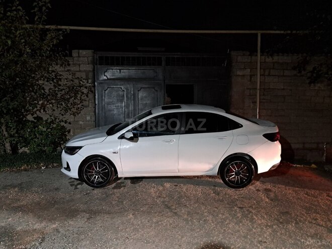 Chevrolet Onix 2024, 275,000 km - 1.2 l - Bakı