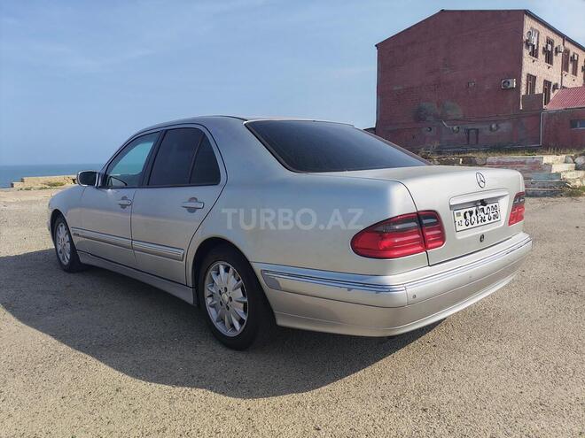 Mercedes E 220 2000, 525,000 km - 2.2 l - Xırdalan