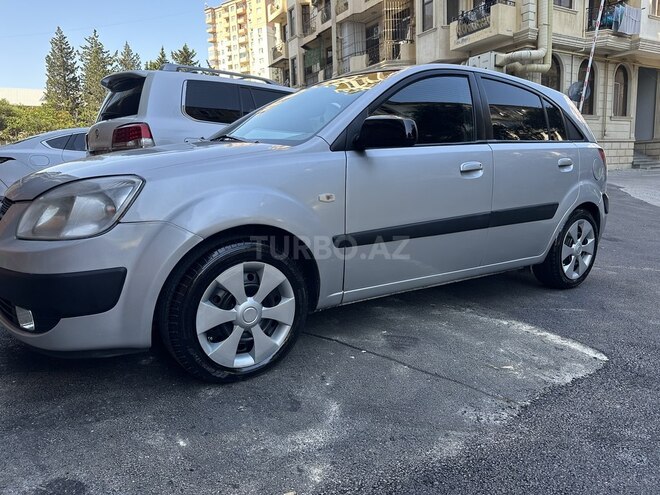 Kia Rio 2006, 425,000 km - 1.5 l - Bakı
