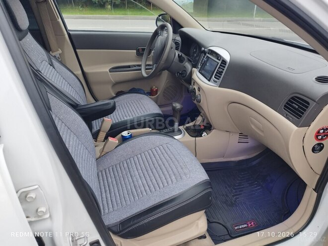 Hyundai Accent 2008, 160,000 km - 1.6 л - Qusar
