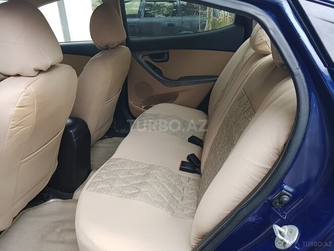 Hyundai Elantra 2012, 193,121 km - 1.8 л - Şabran
