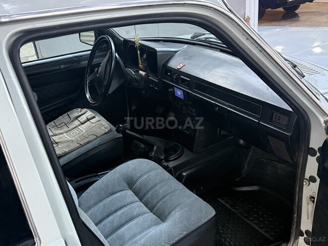 GAZ 24 1987, 250,000 km - 2.5 l - Bakı