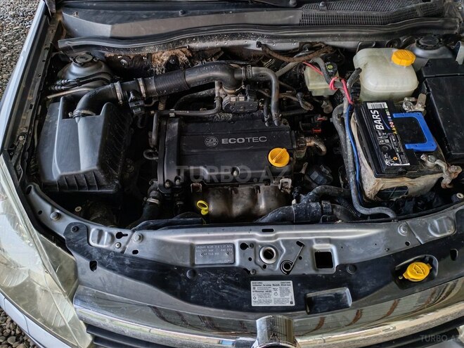 Opel Astra 2006, 275,017 km - 1.4 l - Ağcabədi