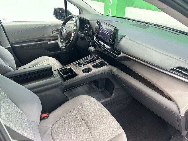 Toyota Sienna 2021, 67,000 km - 2.5 l - Bakı