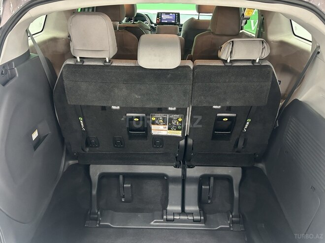 Toyota Sienna 2021, 67,000 km - 2.5 l - Bakı