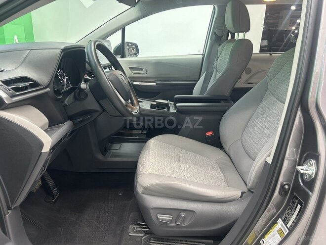 Toyota Sienna 2021, 67,000 km - 2.5 l - Bakı