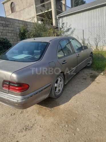 Mercedes E 220 1999, 400,000 km - 2.2 l - Bakı