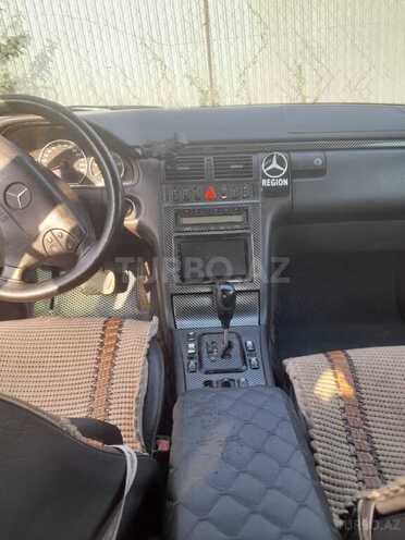 Mercedes E 220 1999, 400,000 km - 2.2 l - Bakı